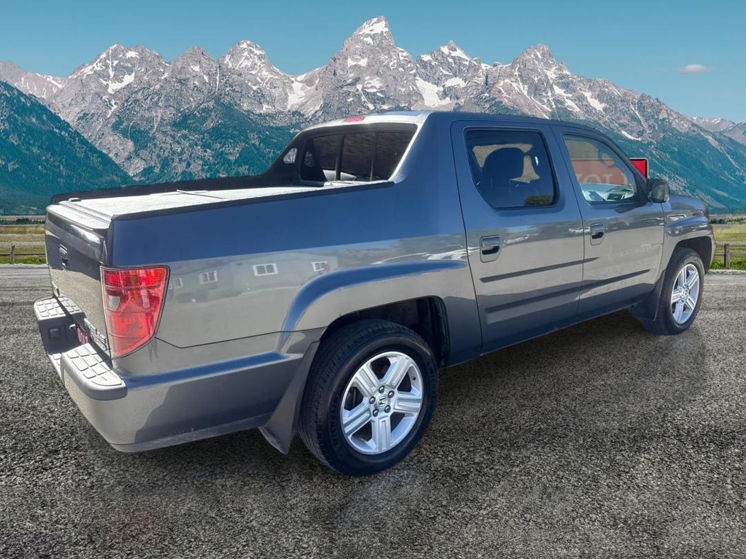 Honda Ridgeline photo 5
