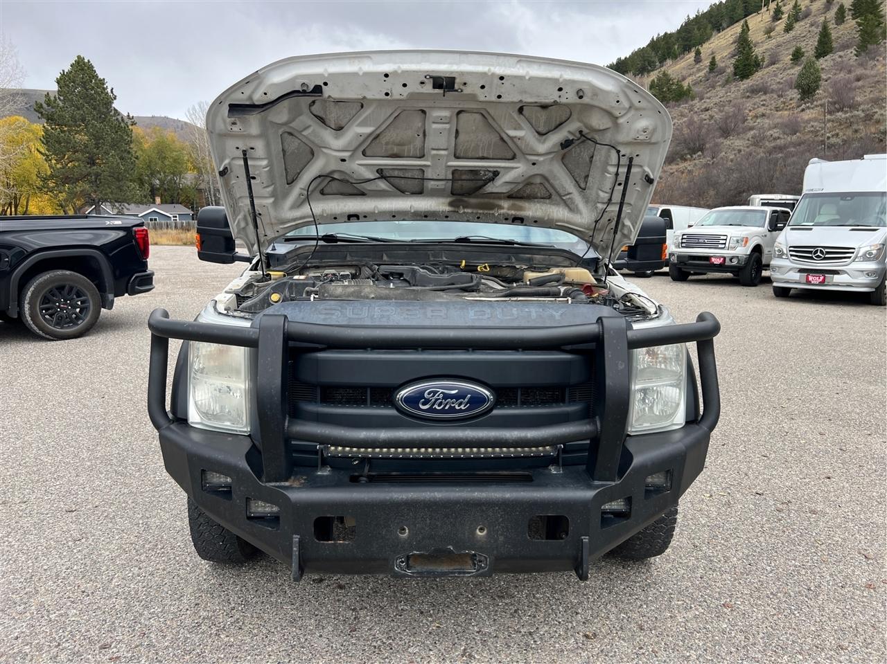 Ford Super Duty F-550 DRW  2012
