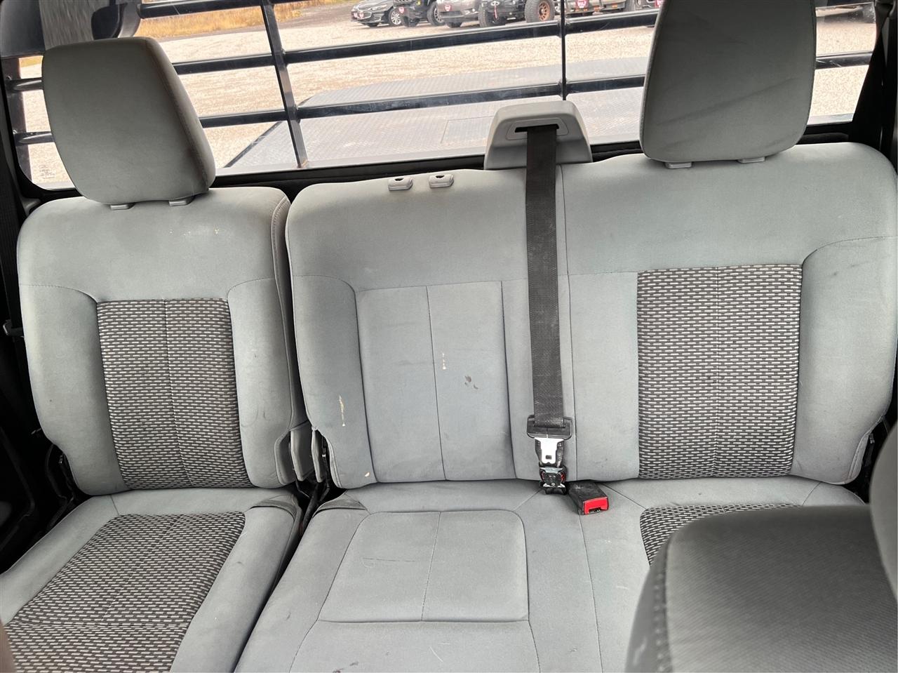 Ford Super Duty F-550 DRW  2012