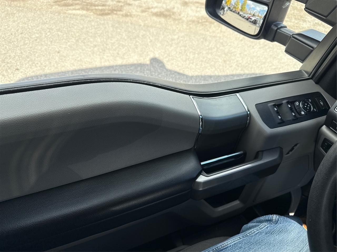 Ford Super Duty F-250 SRW  2021
