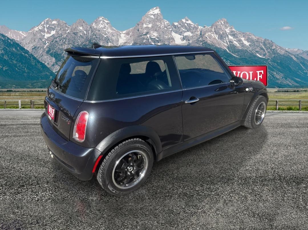 MINI Cooper Hardtop  2006