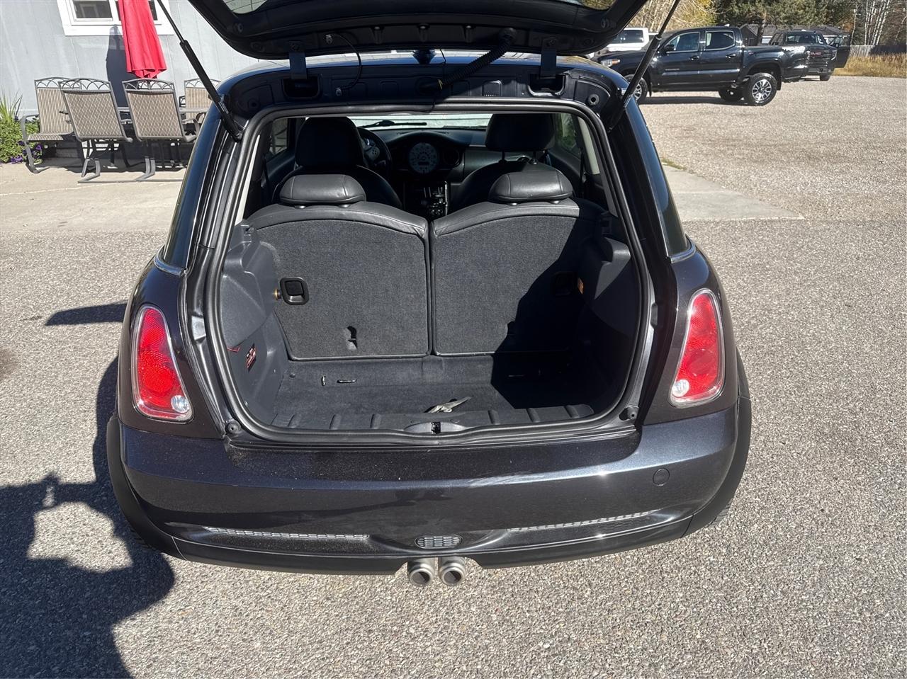 MINI Cooper Hardtop  2006