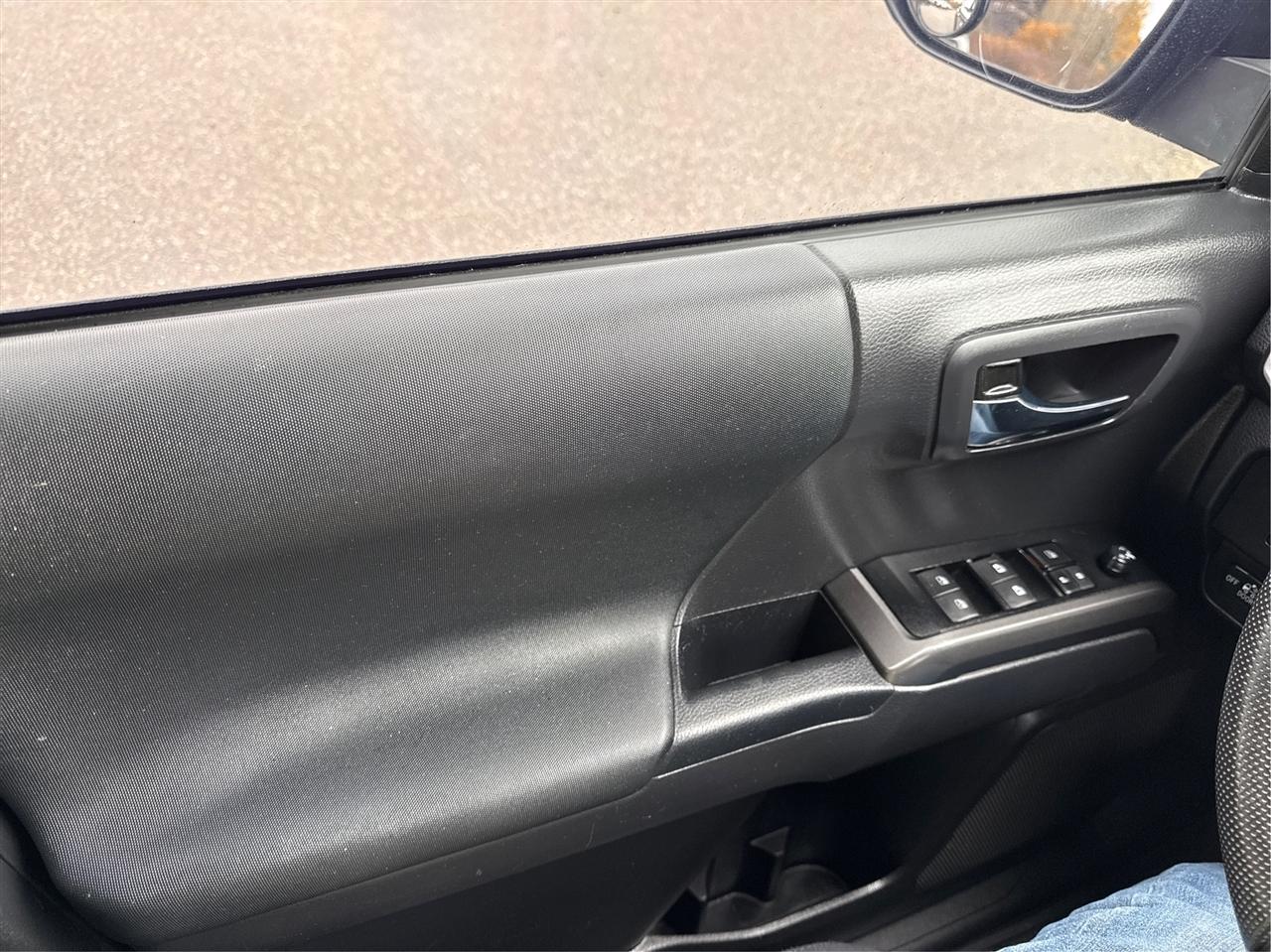 Toyota Tacoma  2023