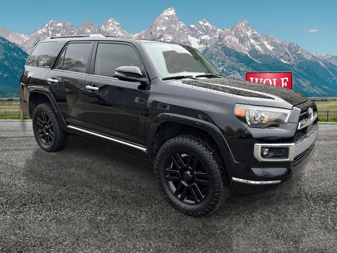 Toyota 4Runner  2024