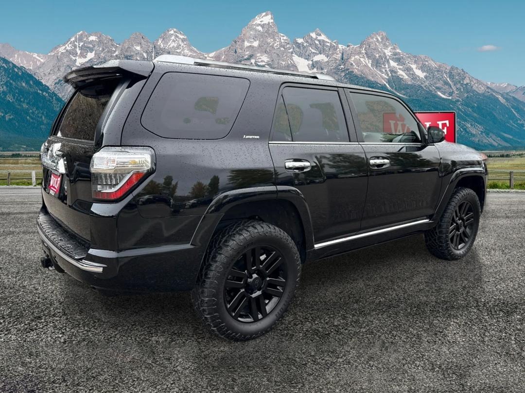 Toyota 4Runner  2024