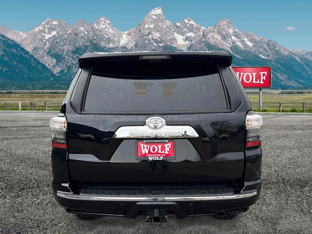 Toyota 4Runner  2024