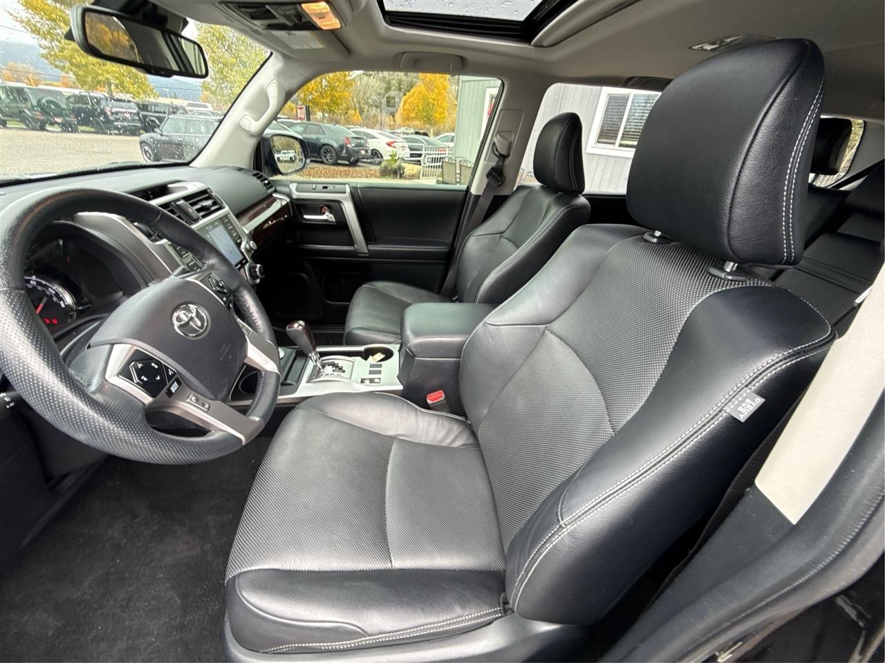 Toyota 4Runner  2024