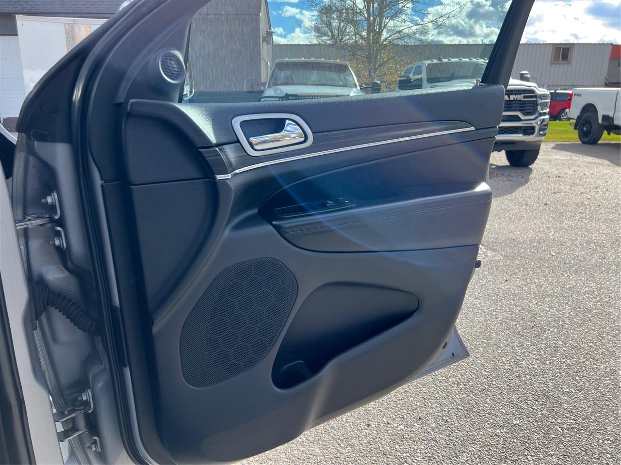 Jeep Grand Cherokee  2019