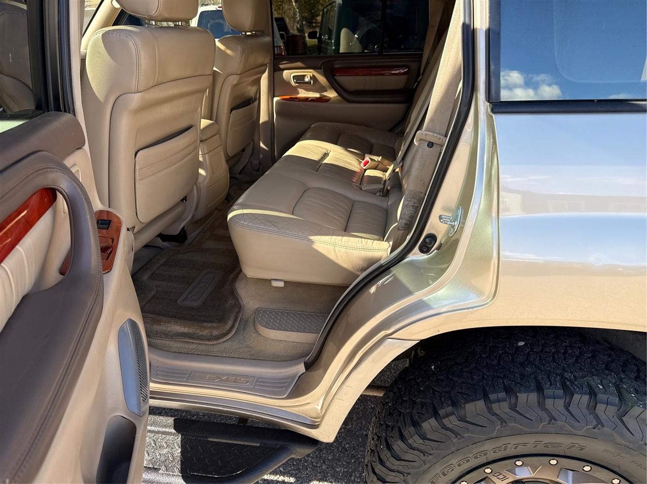 Lexus LX 470  2000