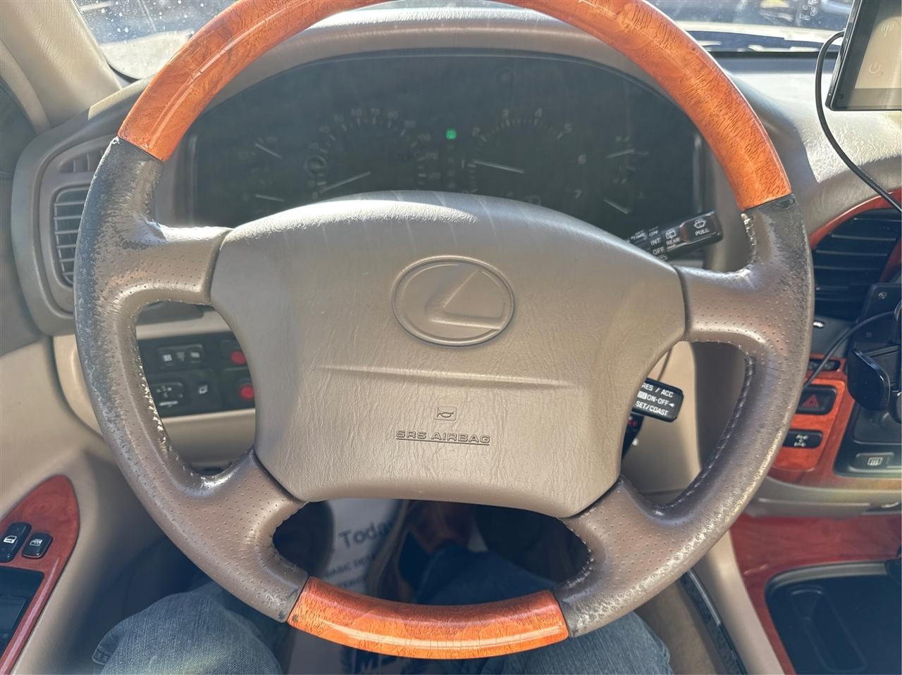 Lexus LX 470  2000