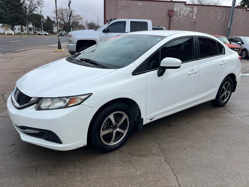 Honda Civic Sedan 4dr CVT SE 2015