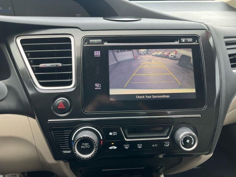 Honda Civic Sedan 4dr CVT SE 2015