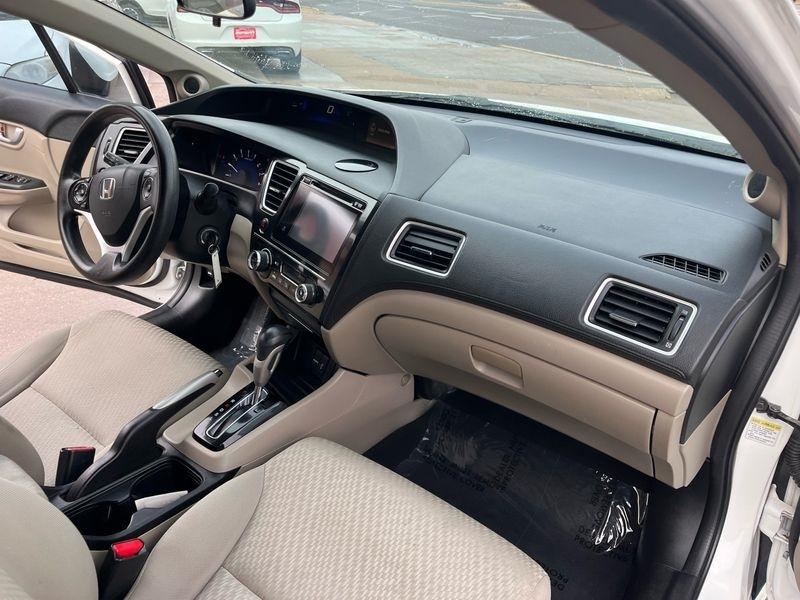 Honda Civic Sedan 4dr CVT SE 2015