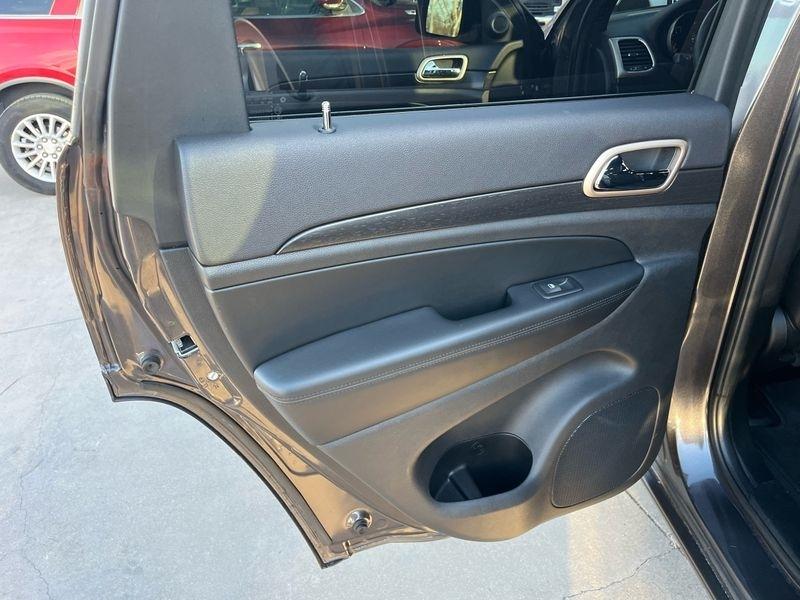 Jeep Grand Cherokee Laredo 4x4 2017