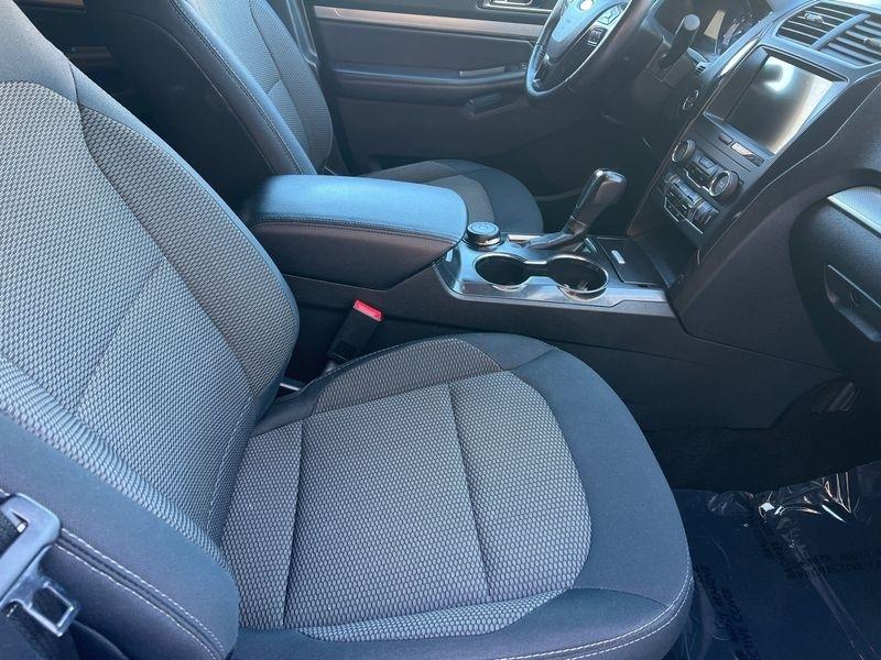 Ford Explorer XLT 4WD 2019