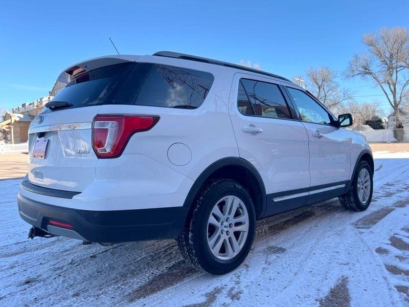 Ford Explorer XLT 4WD 2019
