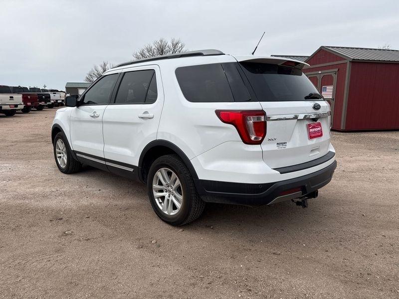 Ford Explorer XLT 4WD 2019