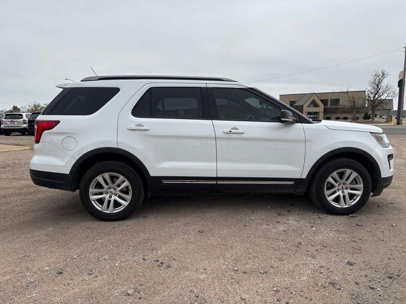 Ford Explorer XLT 4WD 2019