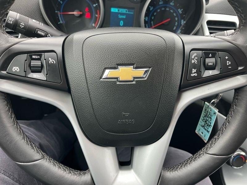 Chevrolet Cruze 4dr Sdn Man 1LT 2013