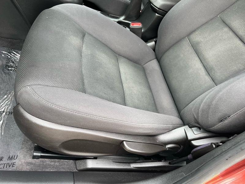 Chevrolet Cruze 4dr Sdn Man 1LT 2013