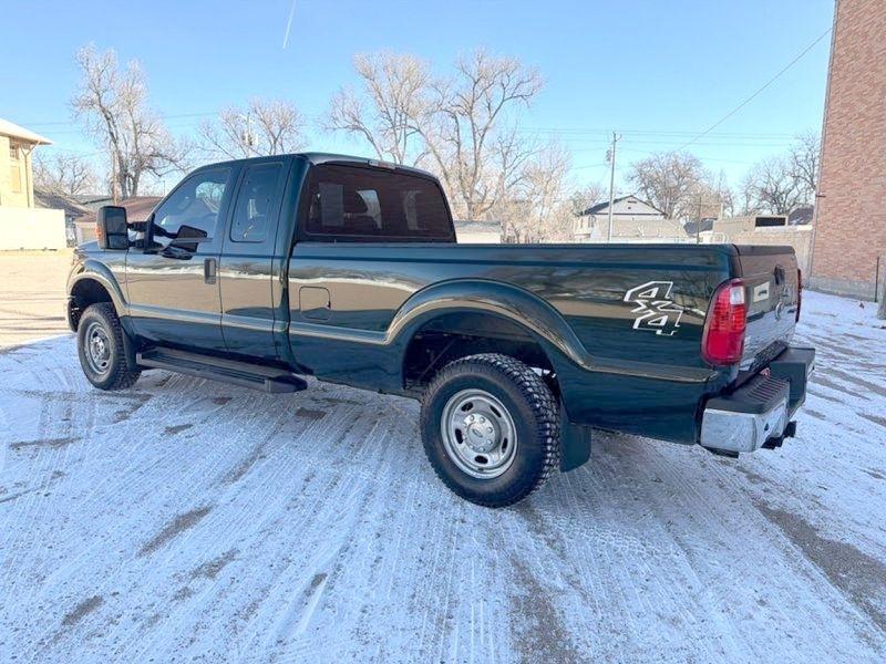 Ford Super Duty F-250 SRW 4WD SuperCab 142" Lariat 2015
