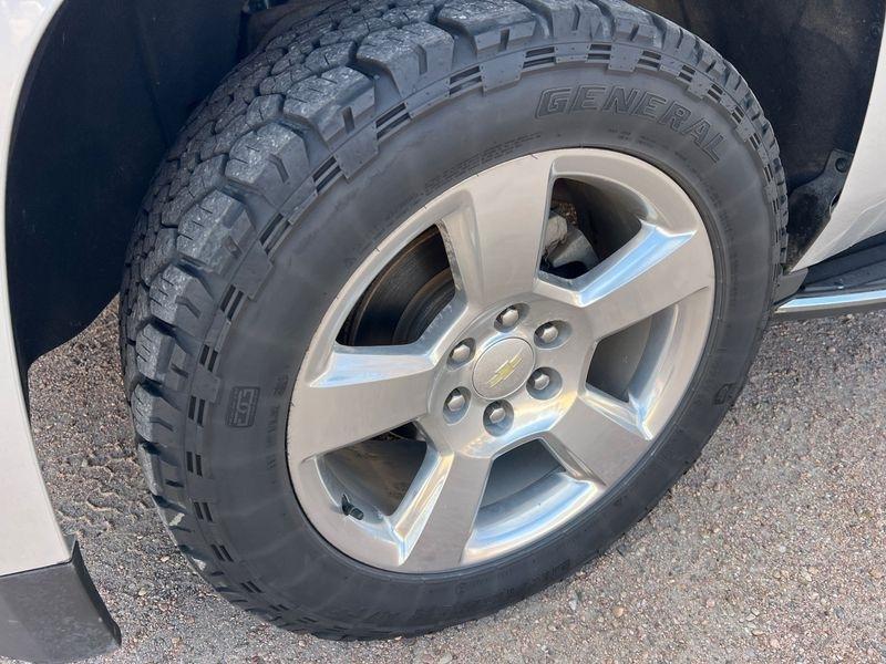 Chevrolet Tahoe 4WD 4dr Premier 2017