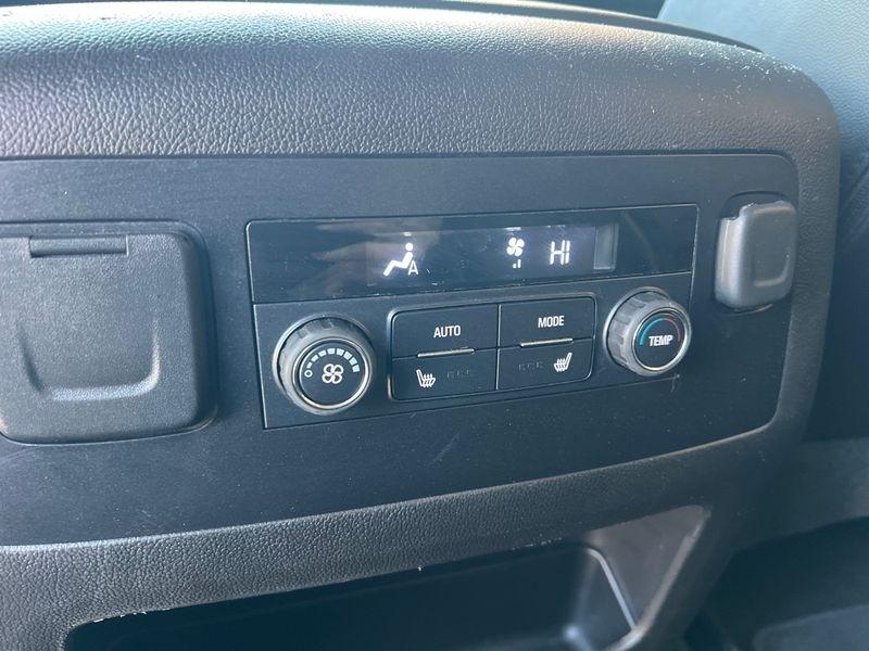 Chevrolet Tahoe 4WD 4dr Premier 2017