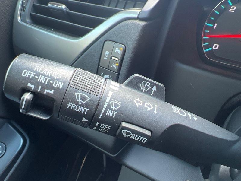 Chevrolet Tahoe 4WD 4dr Premier 2017