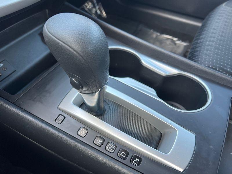 Nissan Altima 4dr Sdn I4 2.5 S 2016