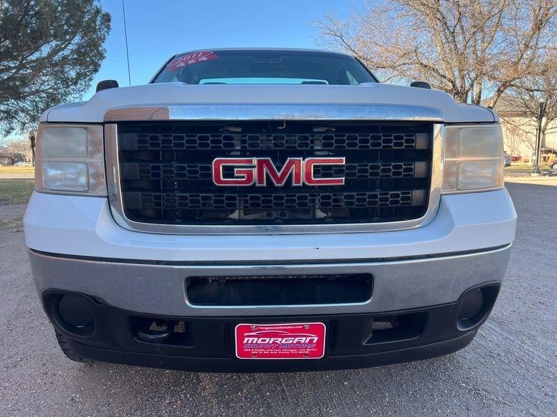 GMC Sierra 2500HD 4WD Reg Cab 133.7" Work Truck 2011