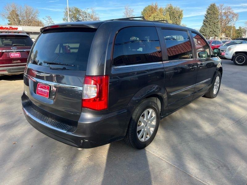 Chrysler Town & Country 4dr Wgn Touring 2016