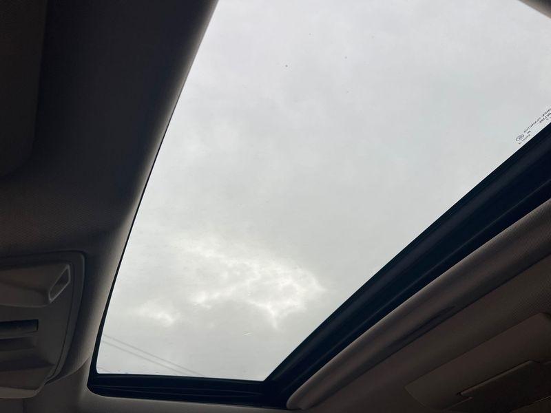 Chevrolet Tahoe 4WD 4dr Premier 2017