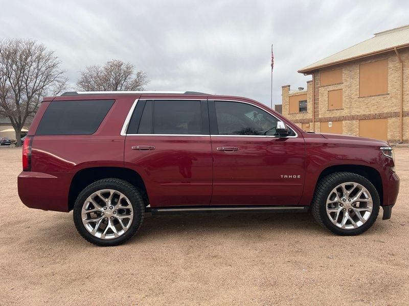 Chevrolet Tahoe 4WD 4dr Premier 2017