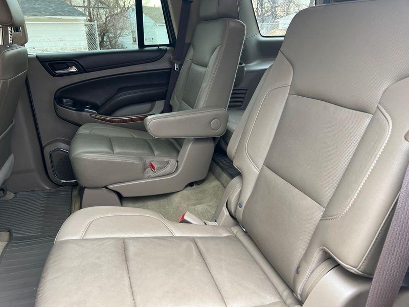 Chevrolet Tahoe 4WD 4dr Premier 2017