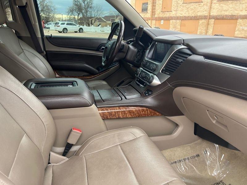 Chevrolet Tahoe 4WD 4dr Premier 2017