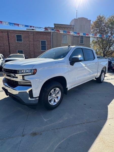 Chevrolet Silverado 1500 4WD Crew Cab 147" LT 2019