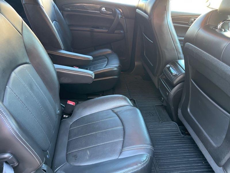 Buick Enclave AWD 4dr Leather 2016