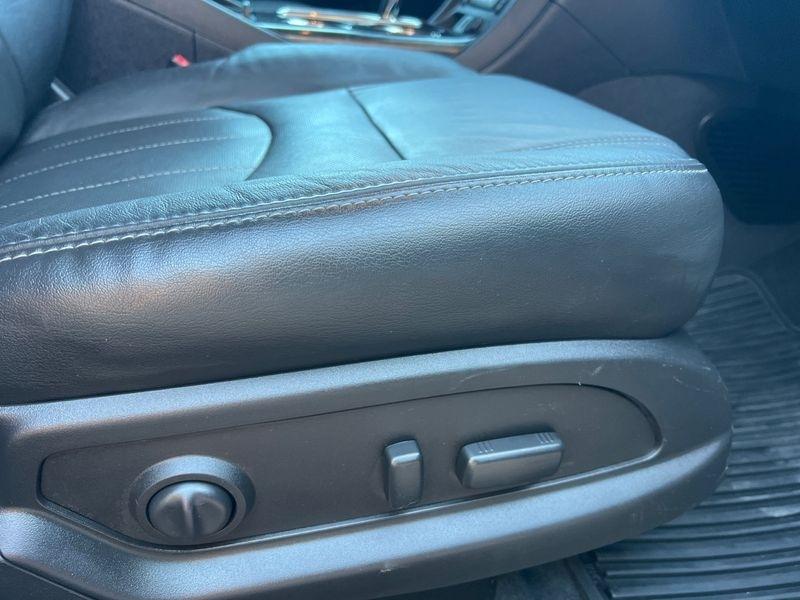 Buick Enclave AWD 4dr Leather 2016