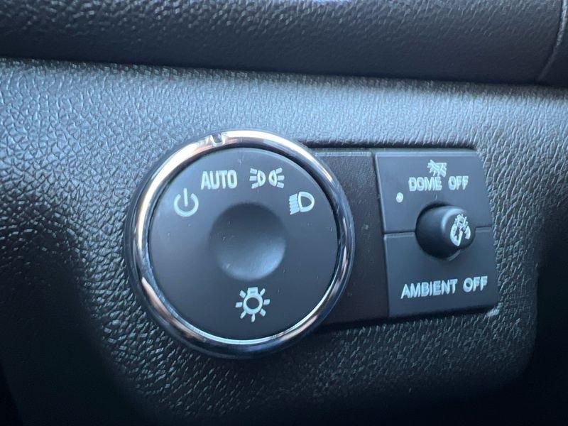 Buick Enclave AWD 4dr Leather 2016