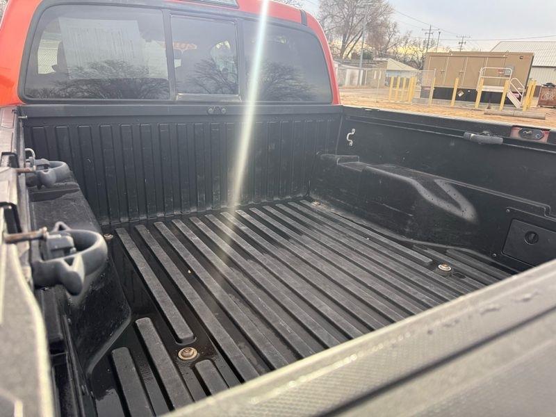 Toyota Tacoma 4WD Double Cab V6 MT TRD Off Road (Natl) 2016