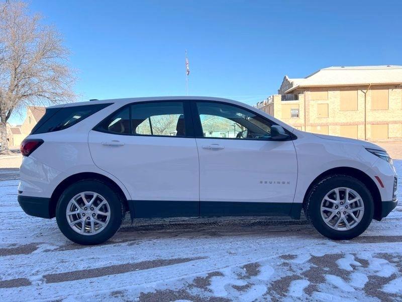 Chevrolet Equinox AWD 4dr LS w/1LS 2024
