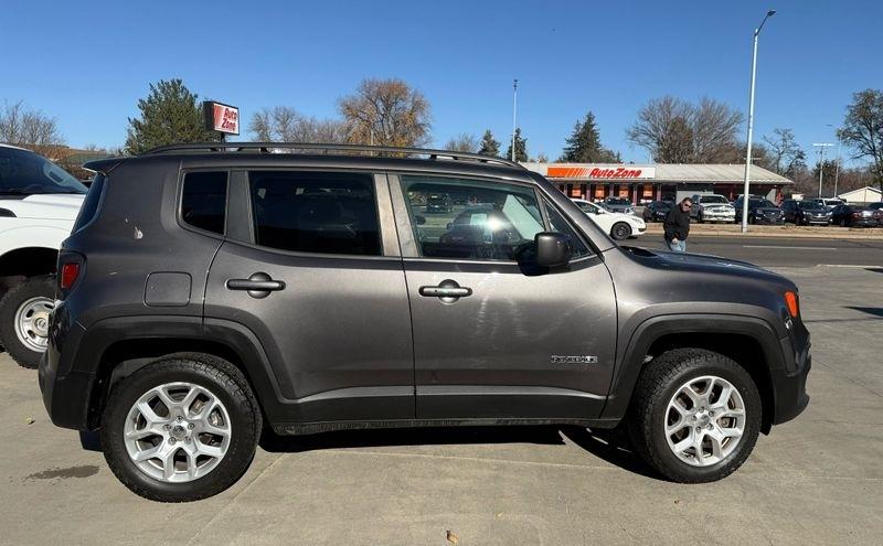 Jeep Renegade 4WD 4dr Latitude 2016