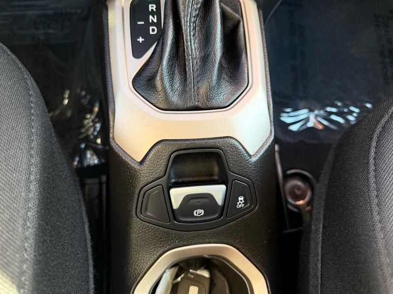 Jeep Renegade 4WD 4dr Latitude 2016