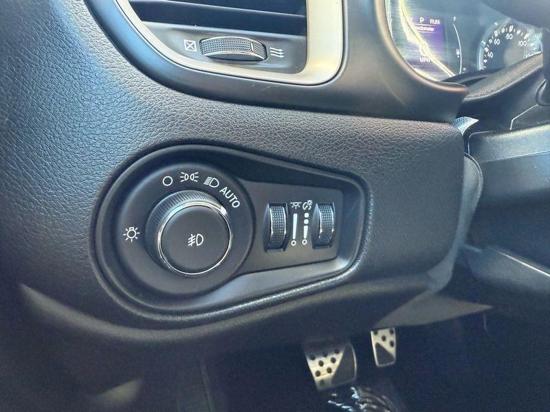 Jeep Renegade 4WD 4dr Latitude 2016