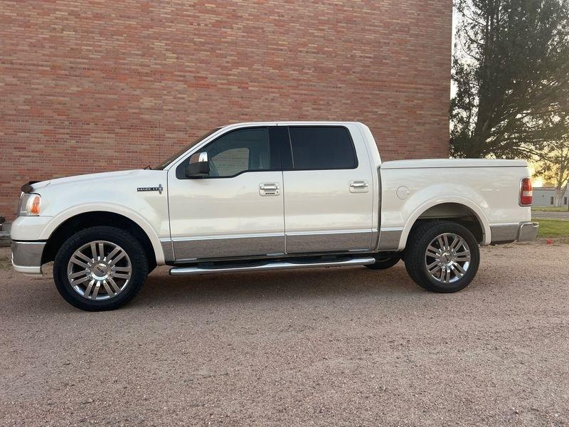 Lincoln Mark LT 4WD Supercrew 150" 2008
