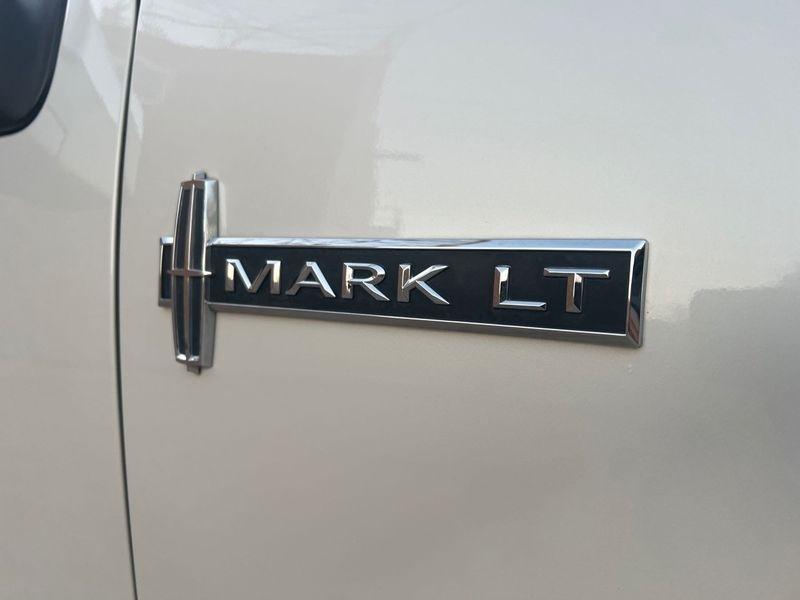 Lincoln Mark LT 4WD Supercrew 150" 2008