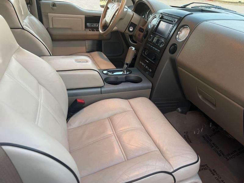 Lincoln Mark LT 4WD Supercrew 150" 2008