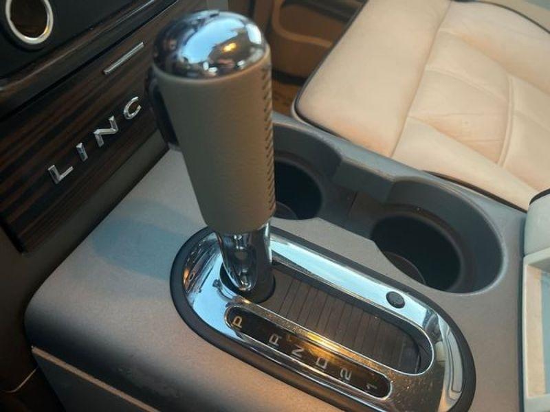 Lincoln Mark LT 4WD Supercrew 150" 2008