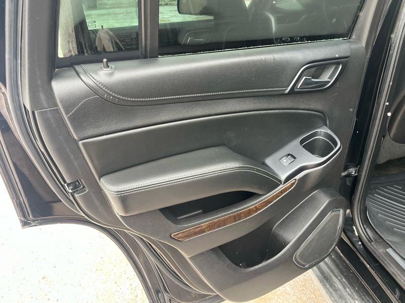 Chevrolet Tahoe 4WD 4dr LT 2015