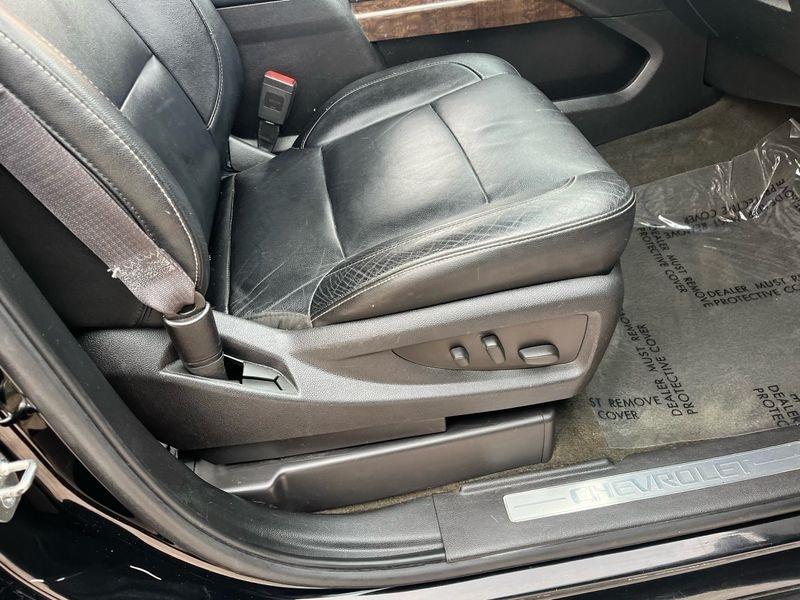 Chevrolet Tahoe 4WD 4dr LT 2015